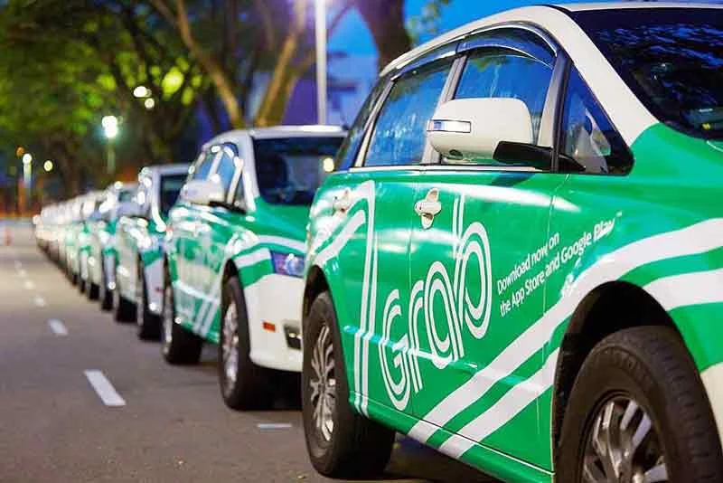 transportasi online Malang seperti Gojek Grab dan Maxim untuk perjalanan praktis di dalam kota